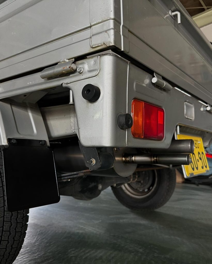 可変バルブチタンマフラー