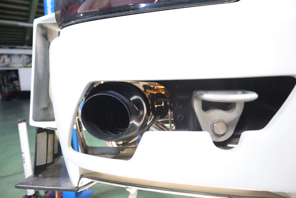 チタンワンオフマフラー製作ならスキルズへ