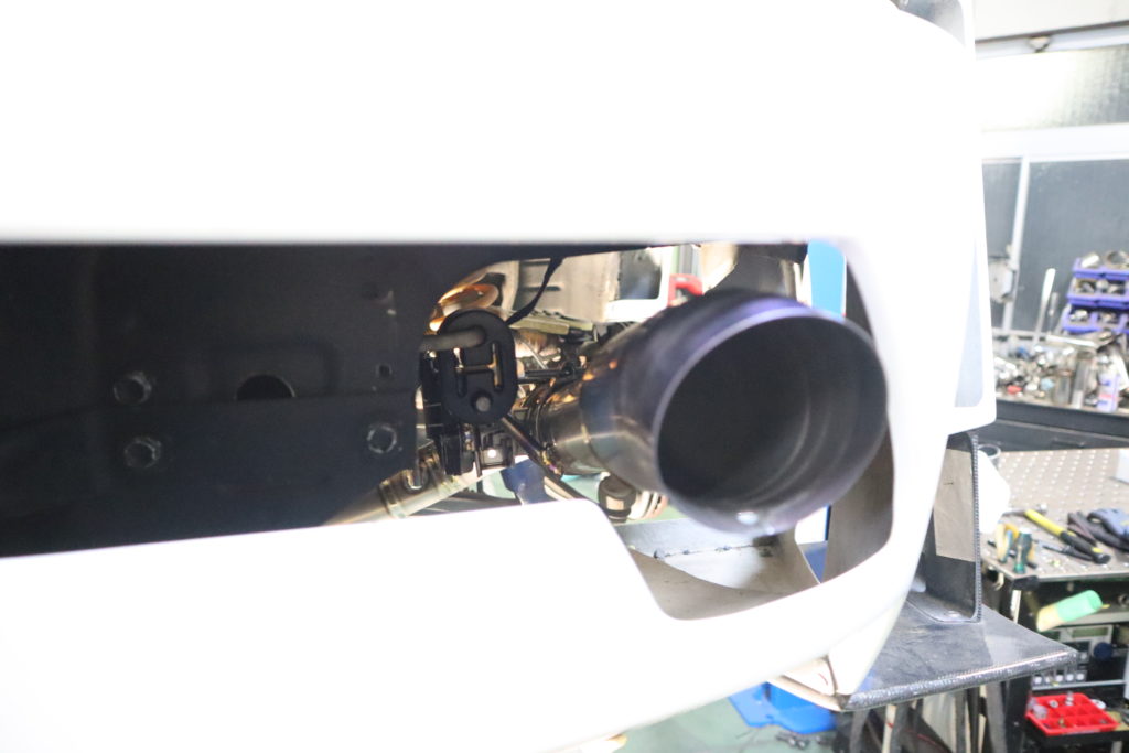 チタンマフラー製作ならスキルズへ