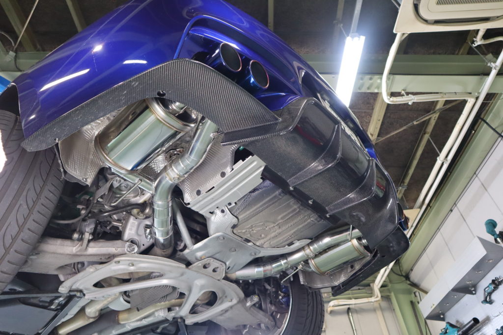 BMW・F12・M6可変バルブマフラー製作